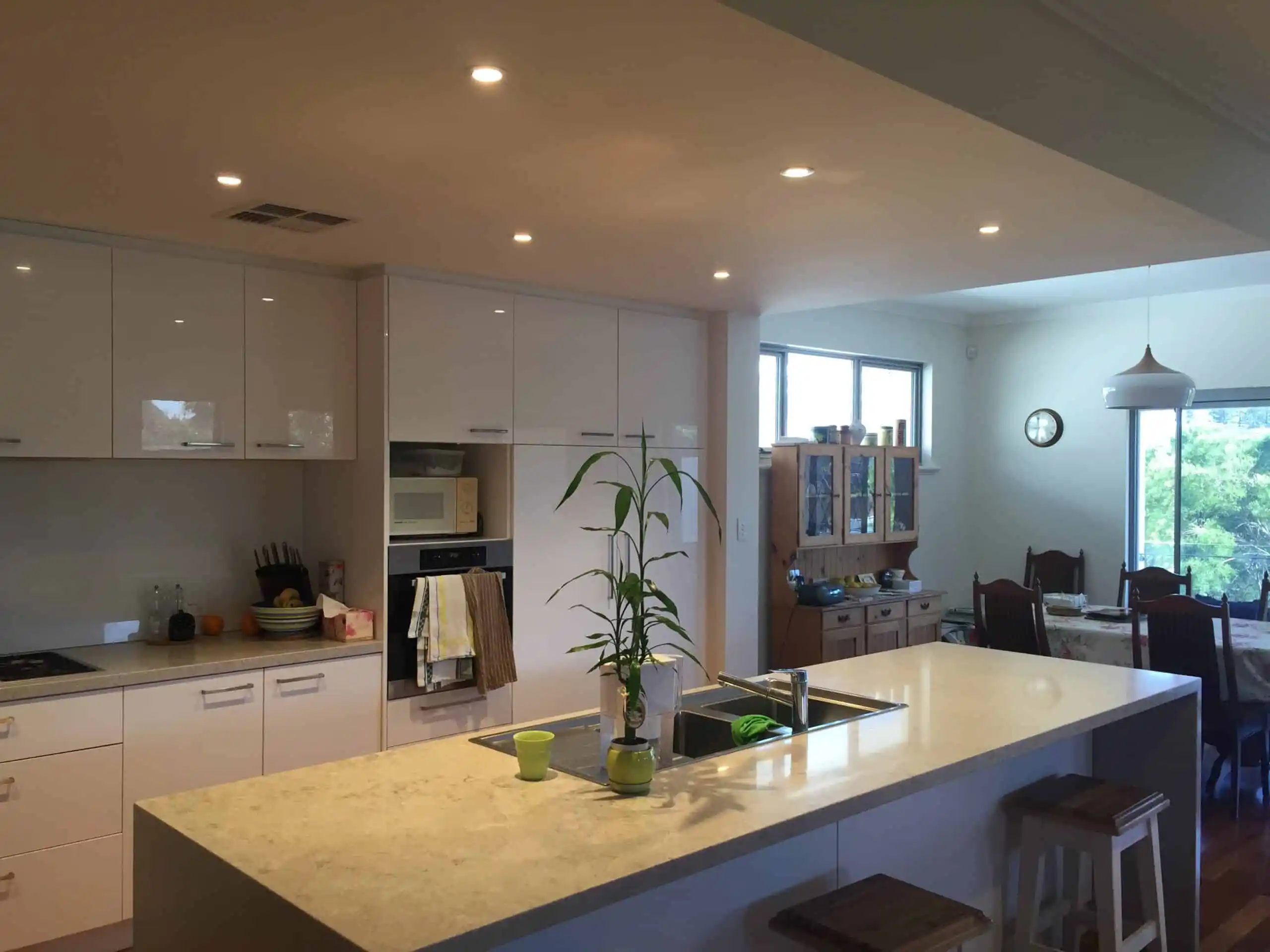 Read more about the article Assessing the Trade-offs: DIY Painting vs Hiring a Professional Painter